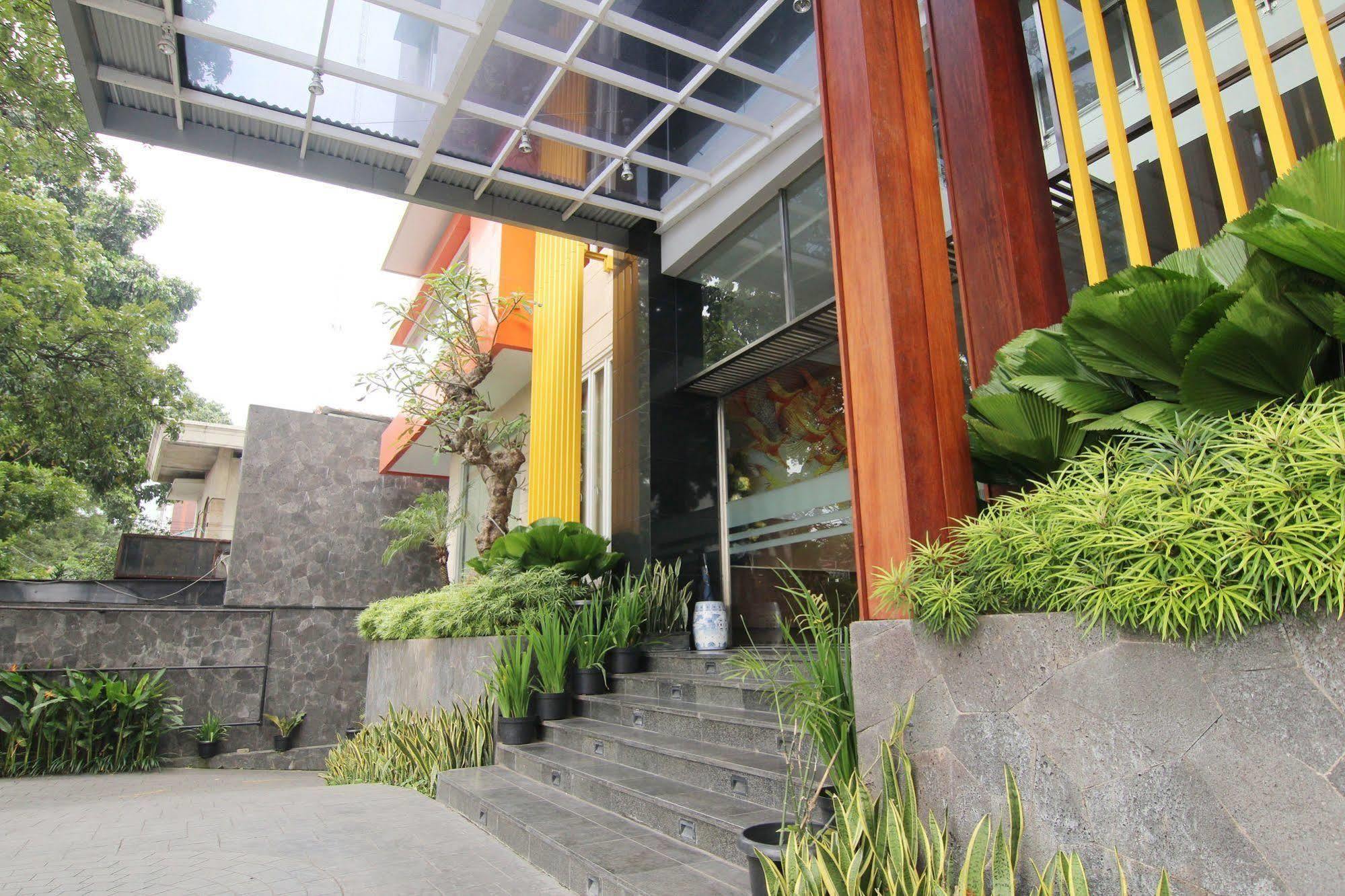 Zen Premium Near Rumah Mode Bandung Buitenkant foto